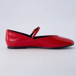 Mary Janes | Casuals><noscript><img width=