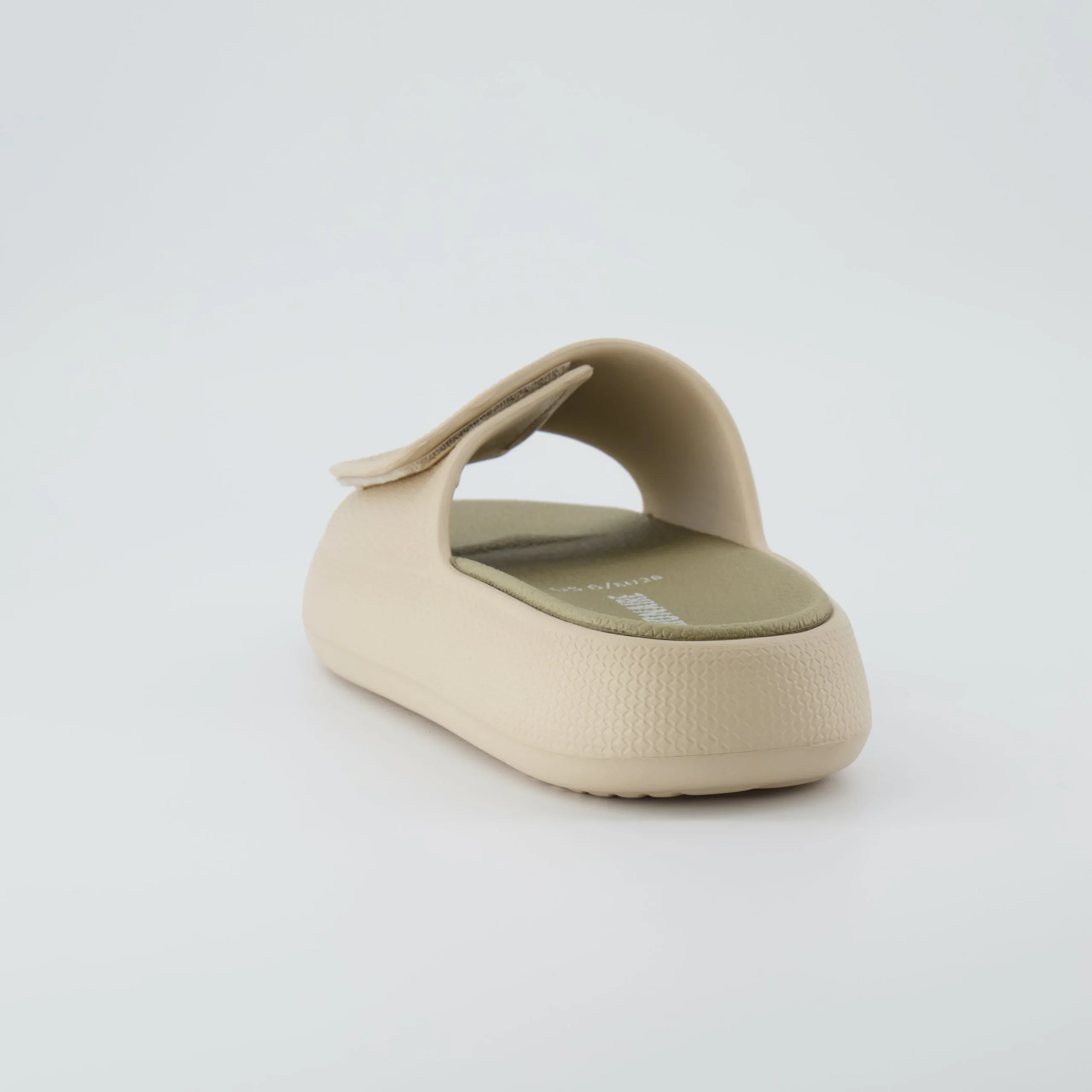 Slide Sandals | Comfort Sandals>Cushionaire Biggie Pillow Slide Sandal