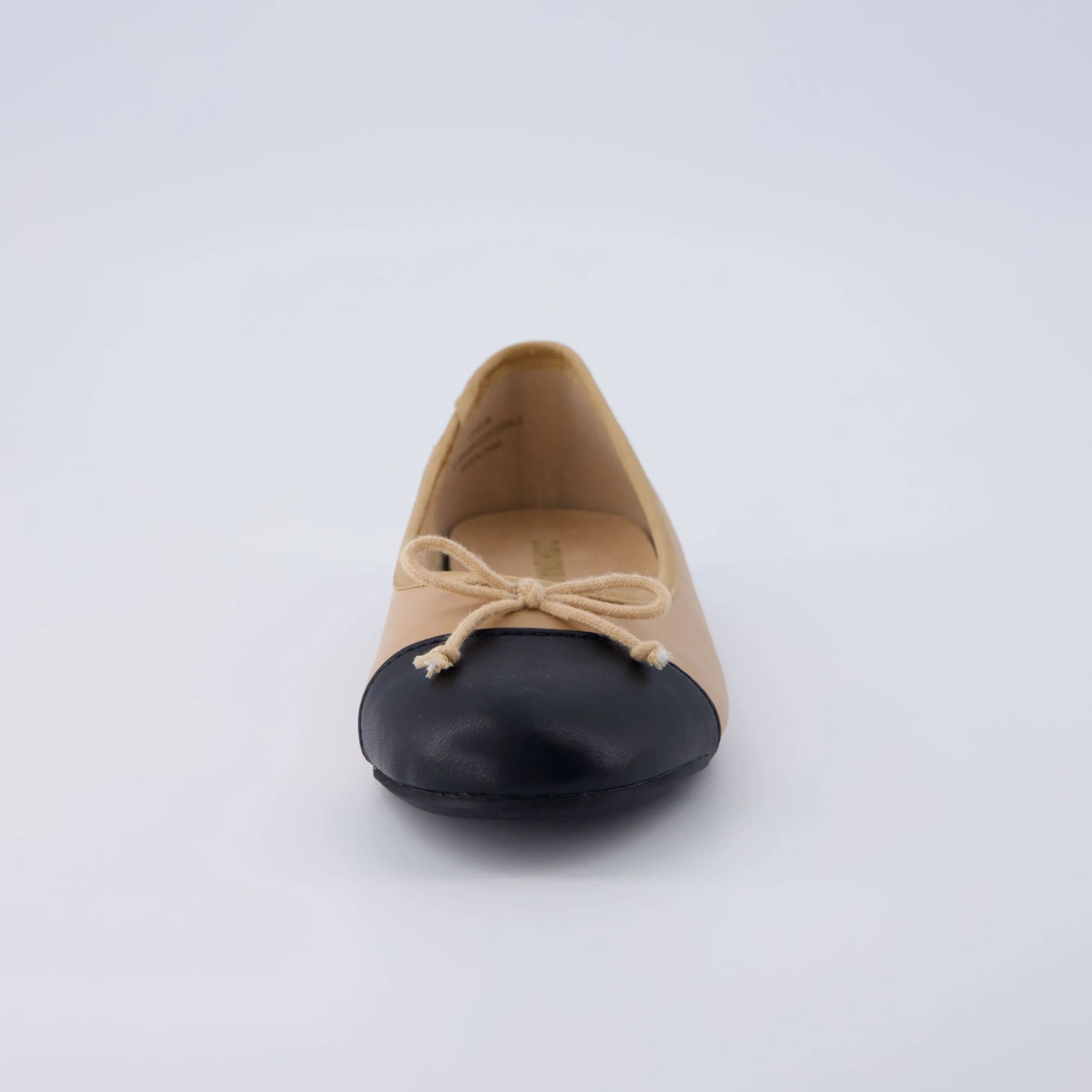 Casuals | Ballet Flats>Cushionaire Cardi Cap Toe Flat