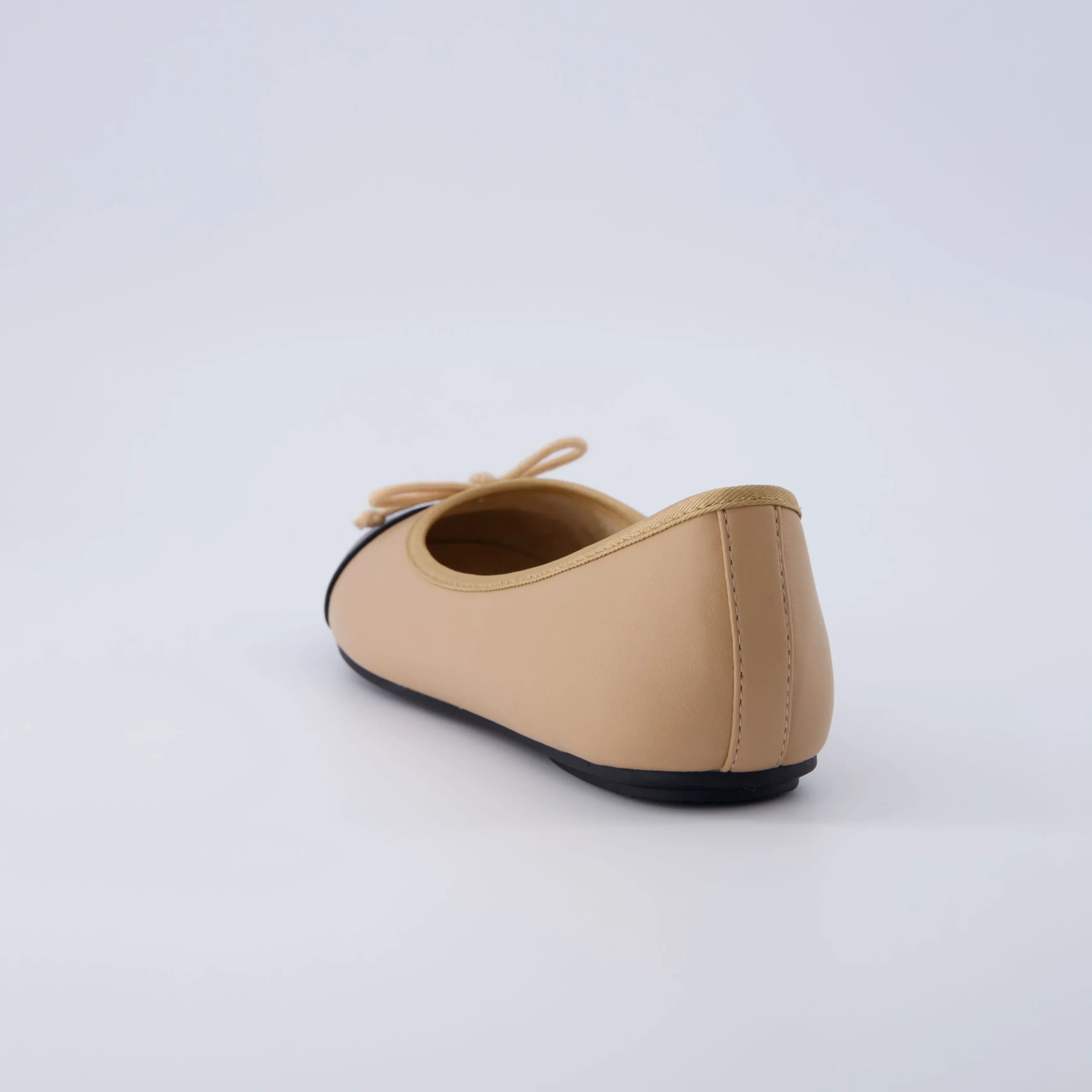Casuals | Ballet Flats>Cushionaire Cardi Cap Toe Flat