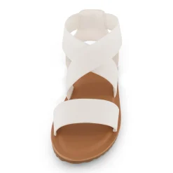 Flat Sandals><noscript><img width=