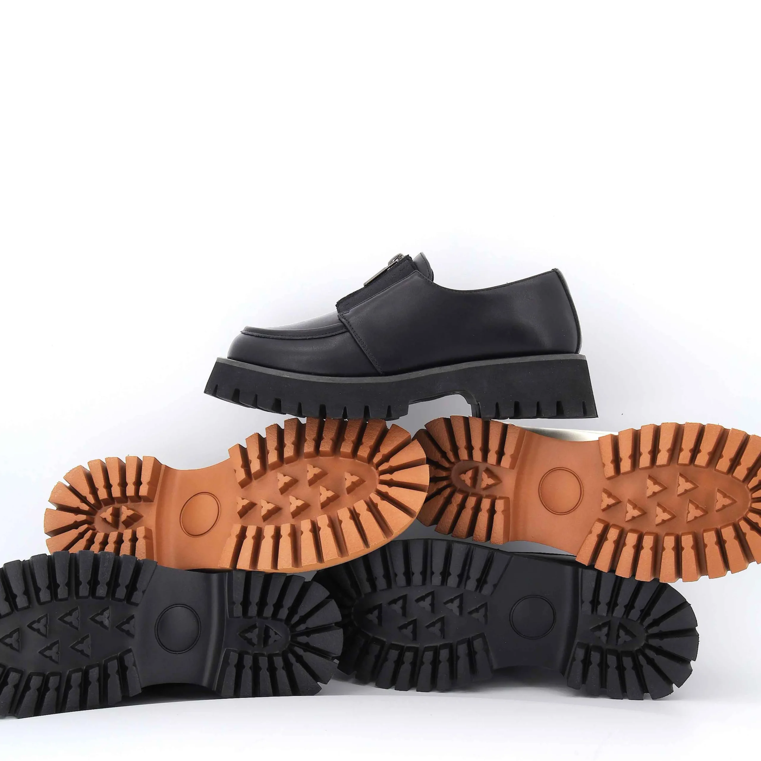Loafers | Casuals>Cushionaire Dario Zipper Slip On Loafer Black