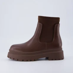 Chelsea Boots | Booties><noscript><img width=