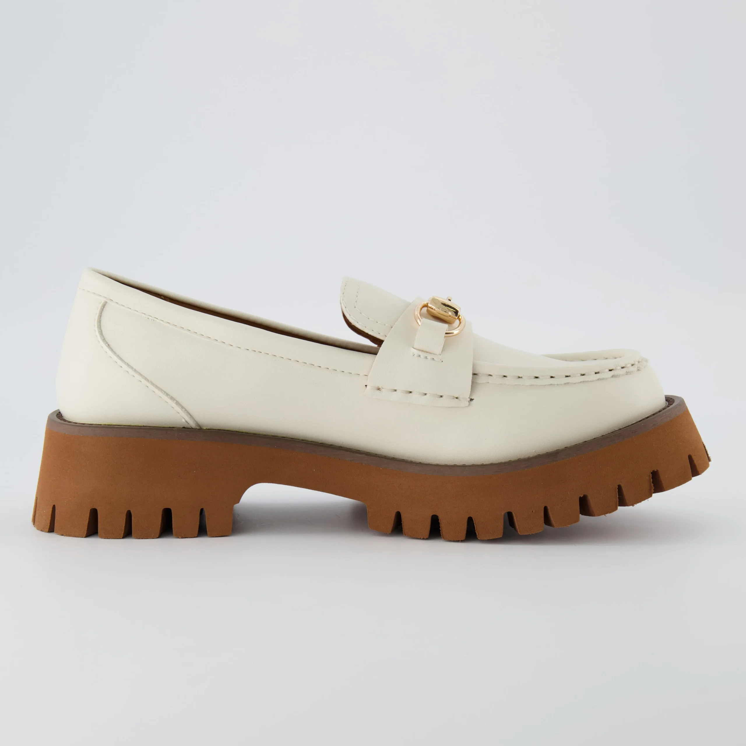 Loafers | Casuals>Cushionaire Dillan Buckle Slip On Loafer