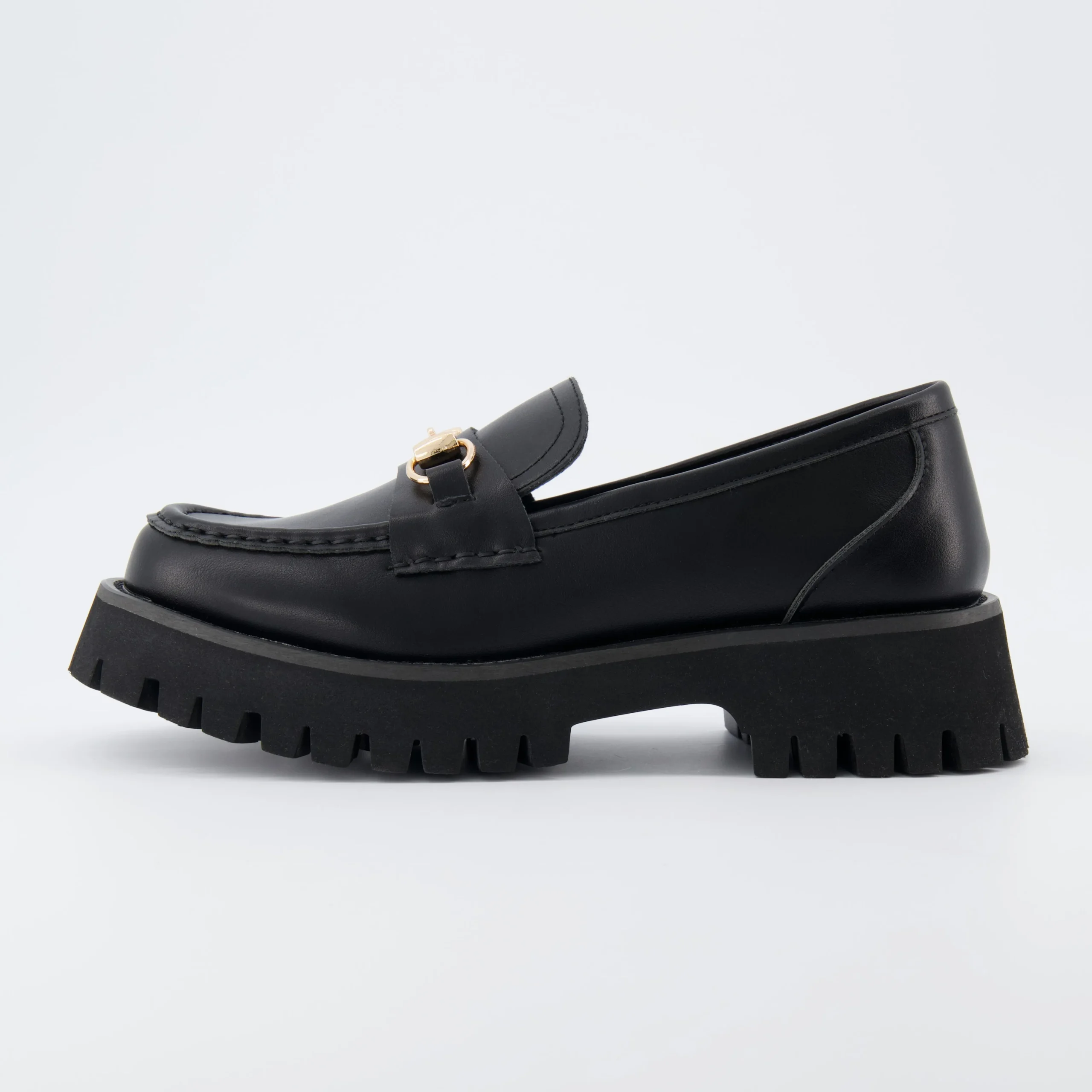 Loafers | Casuals>Cushionaire Dillan Buckle Slip On Loafer