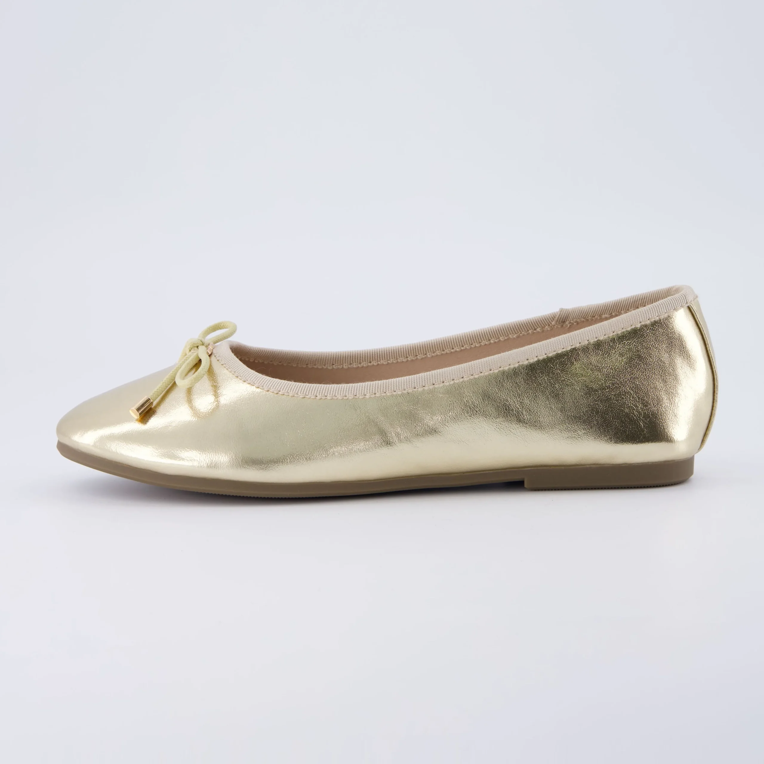 Casuals | Ballet Flats>Cushionaire Dove Ballet Flat