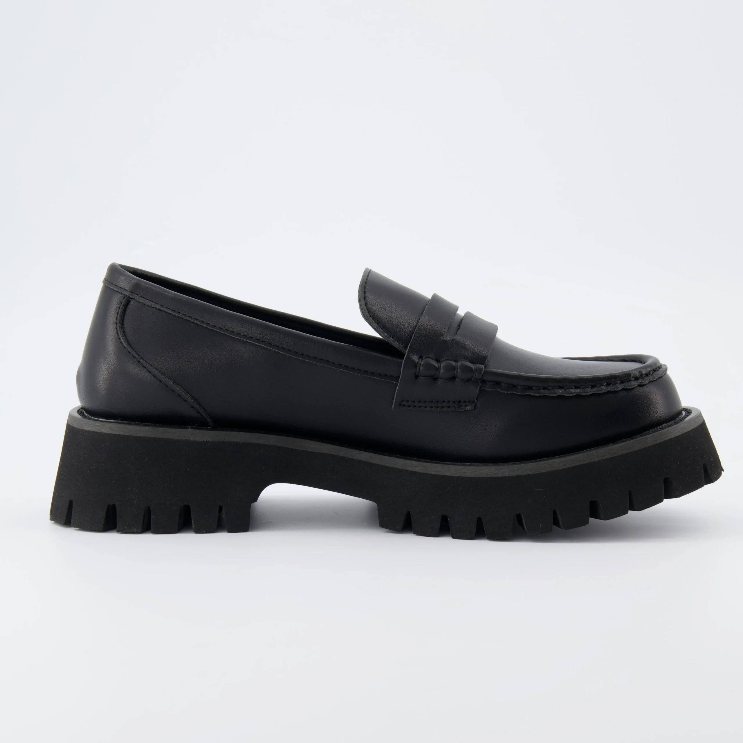 Loafers | Casuals>Cushionaire Dublin Slip On Loafer