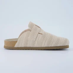 Clogs & Mules | Slippers><noscript><img width=