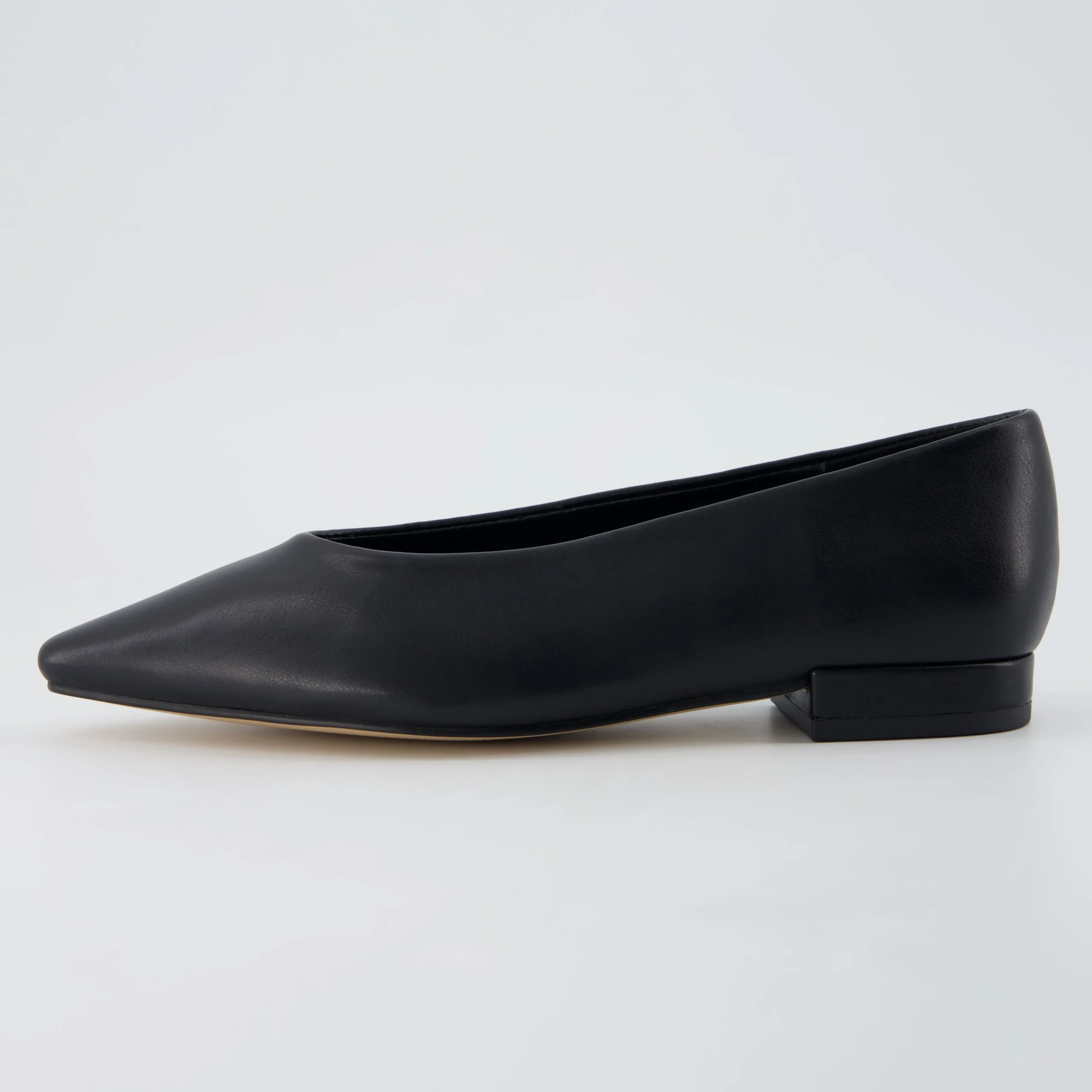 Casuals>Cushionaire Gabor Slip-On Flat