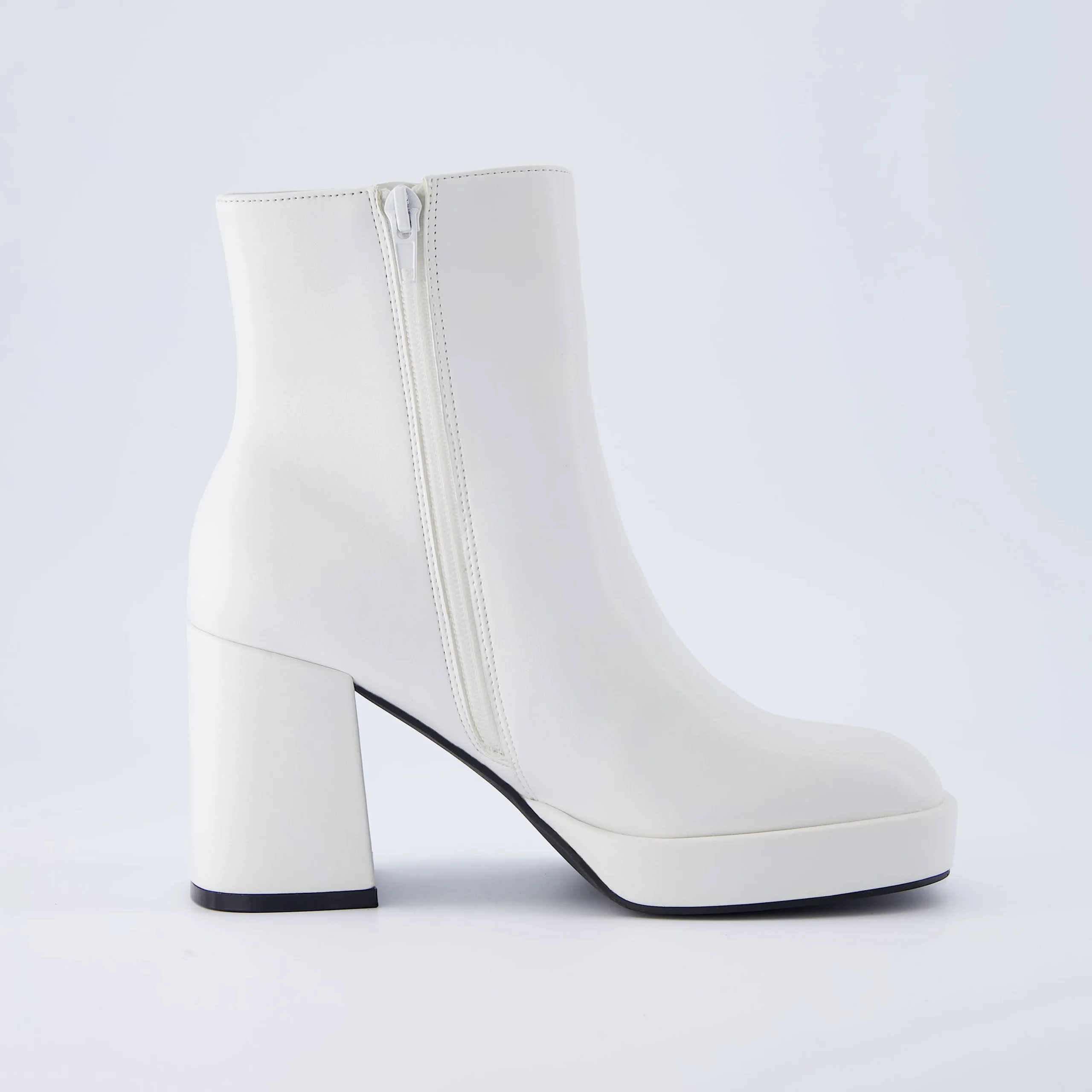 Platforms | Dress Boots>Cushionaire Gallerie Platform Dress Boot