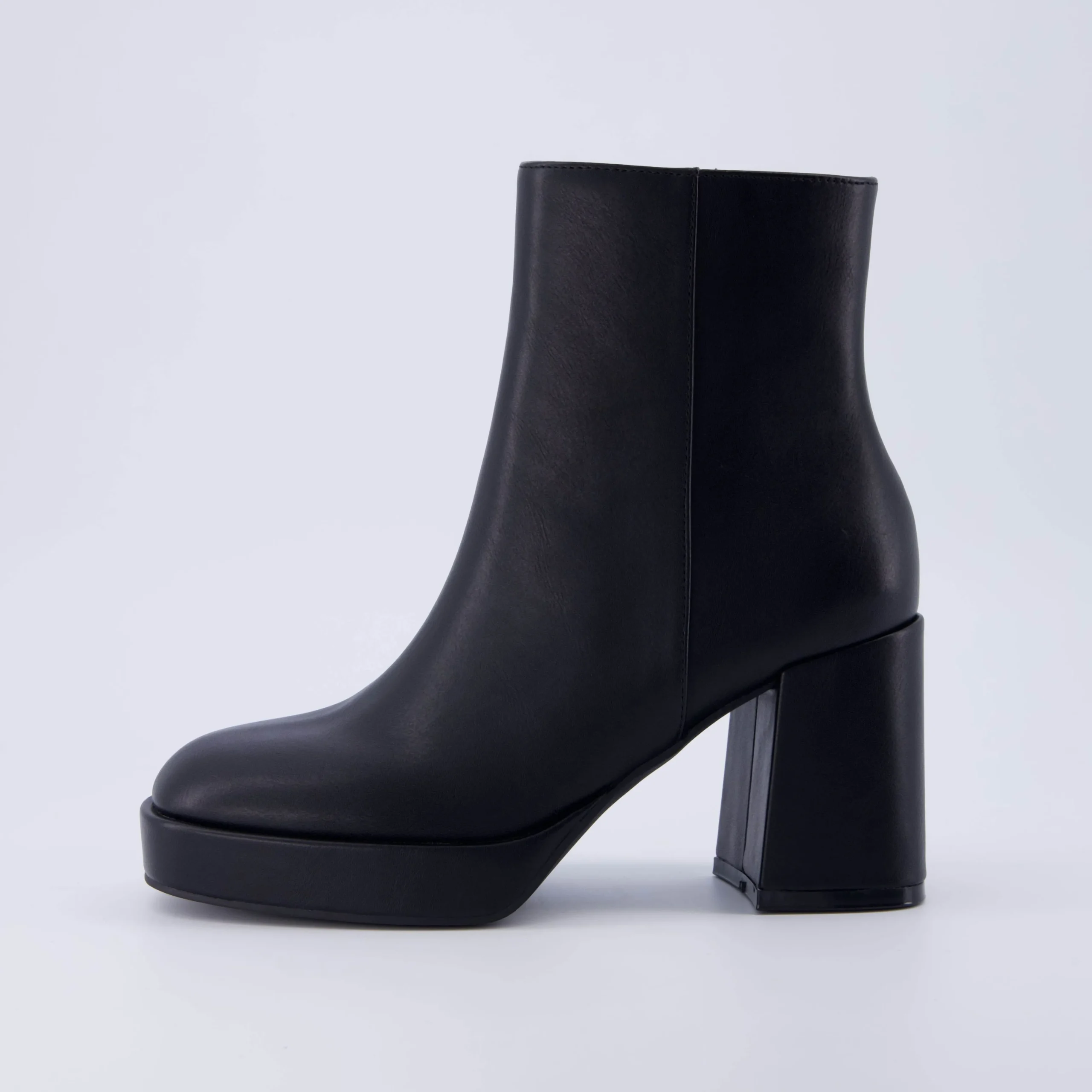 Platforms | Dress Boots>Cushionaire Gallerie Platform Dress Boot