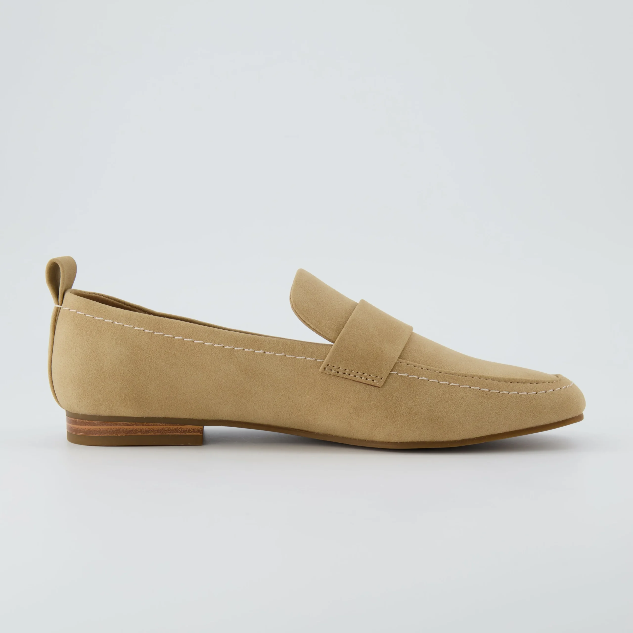 Loafers | Casuals>Cushionaire Gramercy Slip-on Loafer