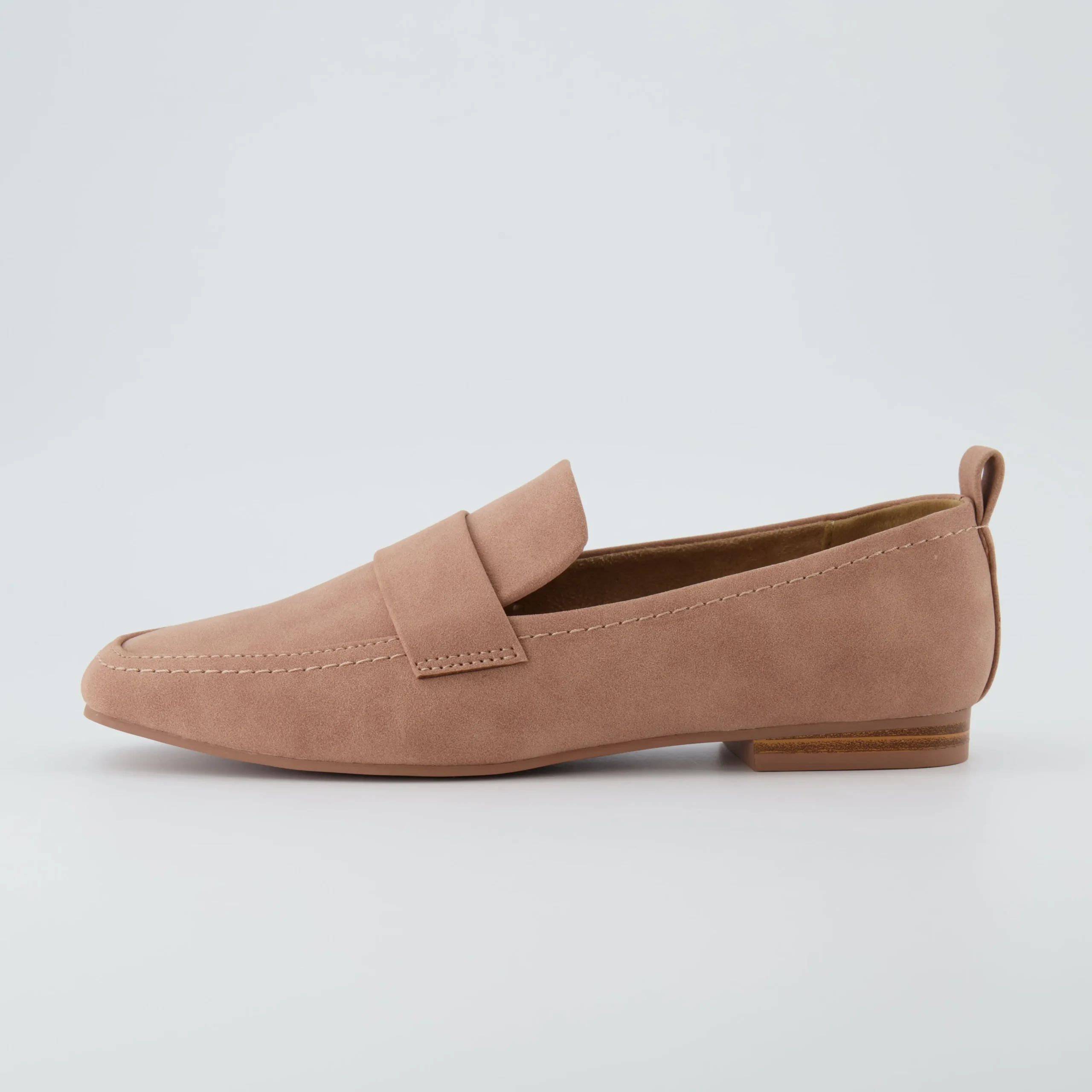 Loafers | Casuals>Cushionaire Gramercy Slip-on Loafer