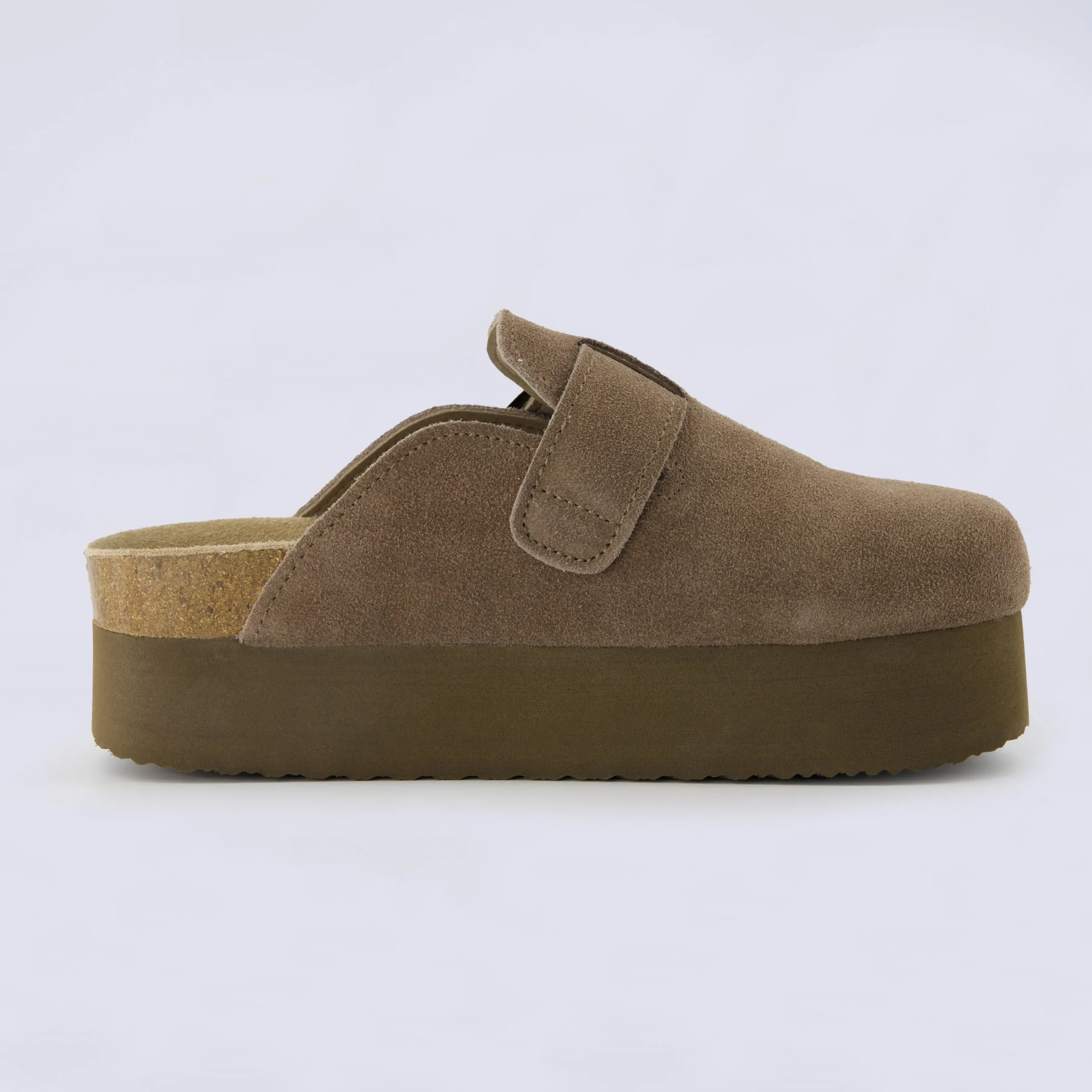 Clogs & Mules>Cushionaire Granola 2 Suede Platform Clog