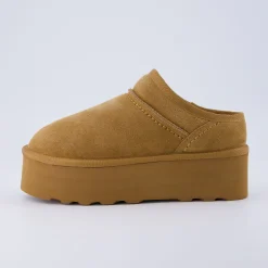 Slippers | Clogs & Mules>Cushionaire Huggy Cozy Platform Mule