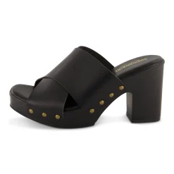Clogs & Mules><noscript><img width=