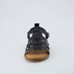 Flat Sandals><noscript><img width=