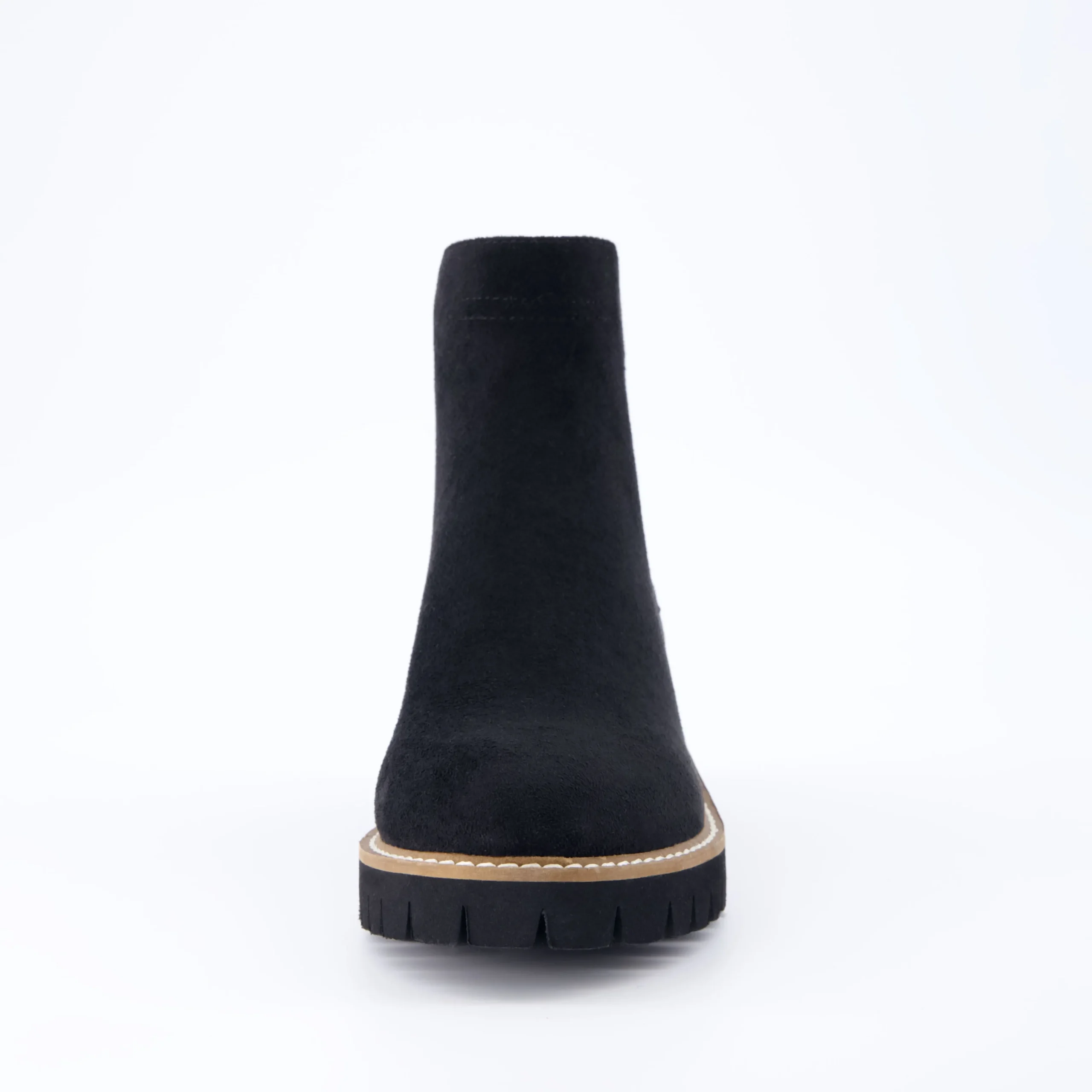 Chelsea Boots | Booties>Cushionaire Parade Lug Sole Boot