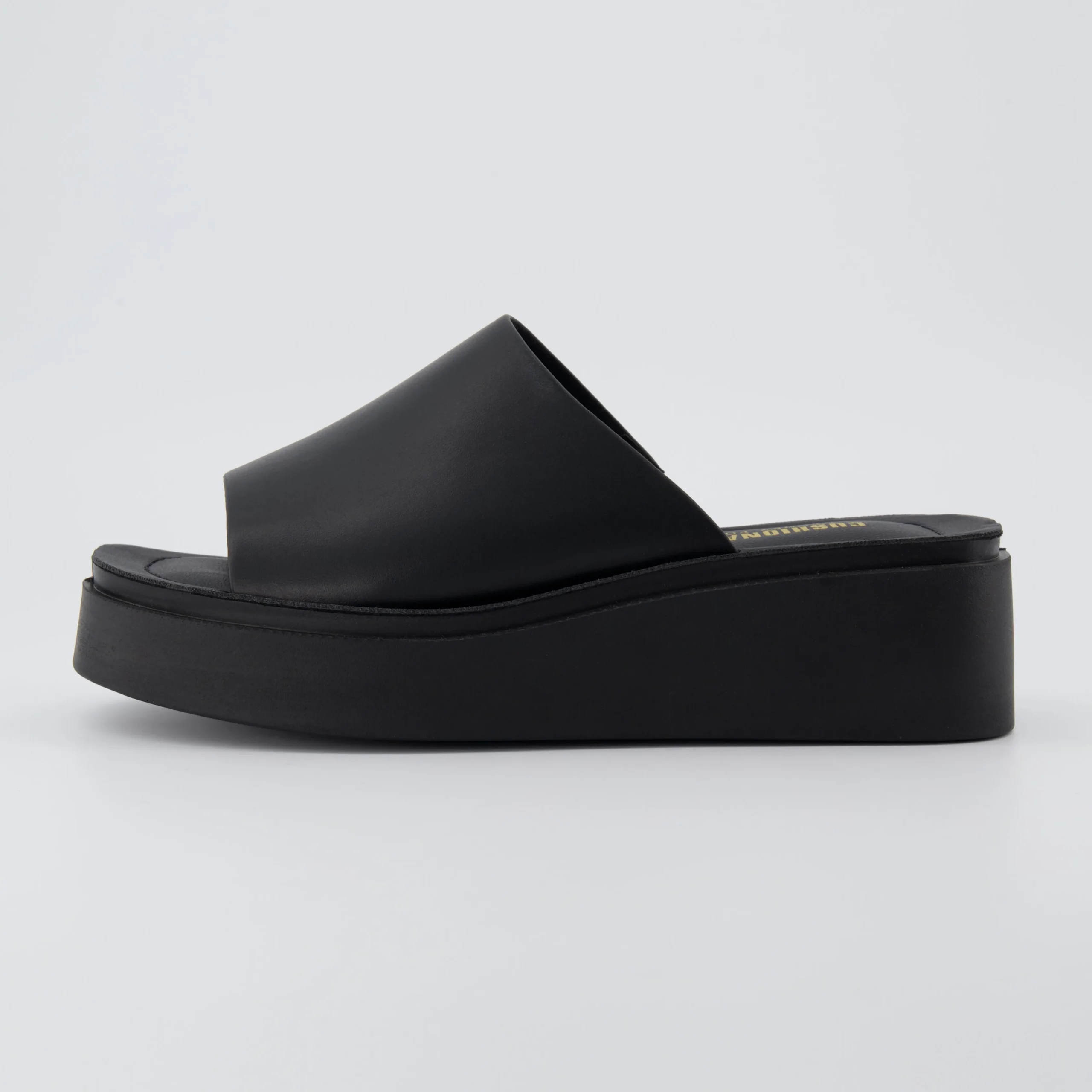 Slide Sandals | Platform Sandals>Cushionaire Play One Band Platform Sandals