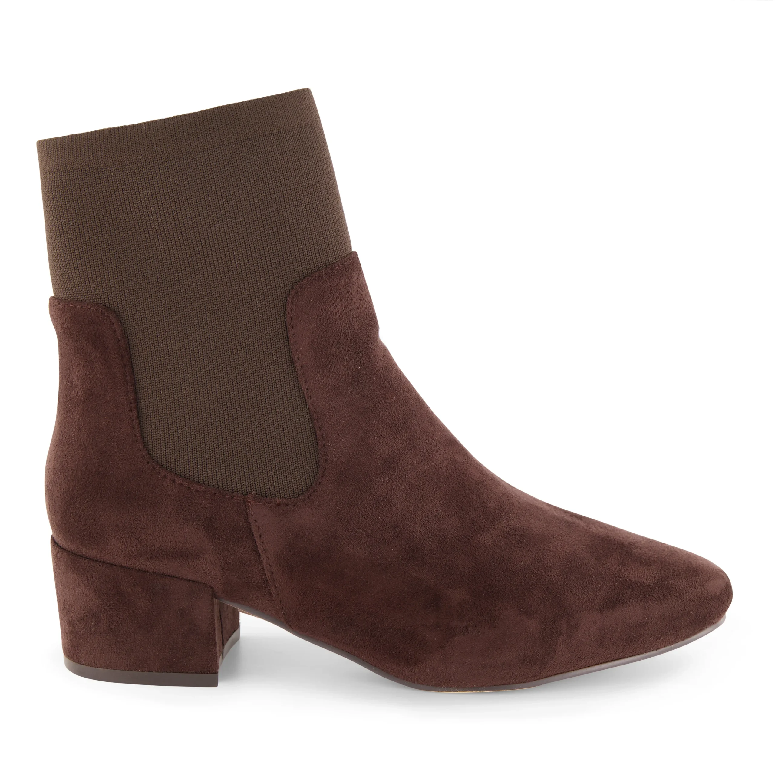 Dress Boots | Booties>Cushionaire Romi Chelsea Dress Boot
