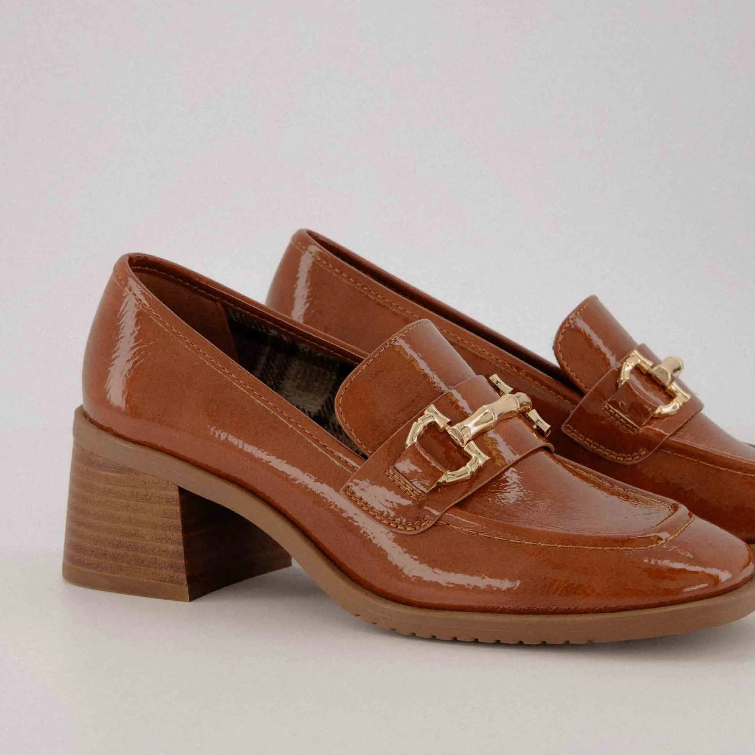 Loafers>Cushionaire Royal Heeled Loafer