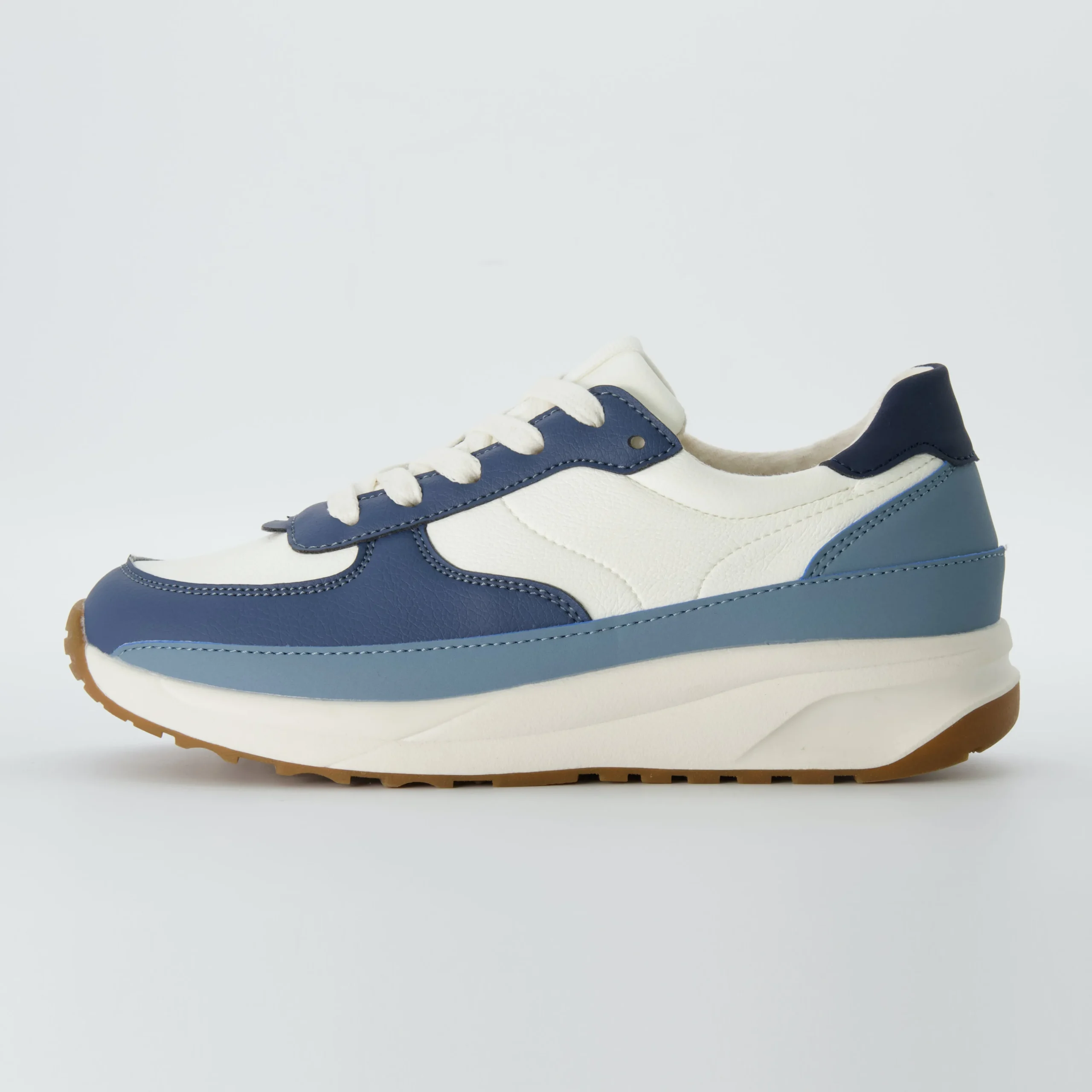 Fashion Sneakers | Sneakers>Cushionaire Score Lace-up Sneaker