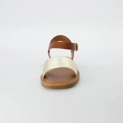 Flat Sandals><noscript><img width=