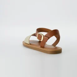 Flat Sandals><noscript><img width=