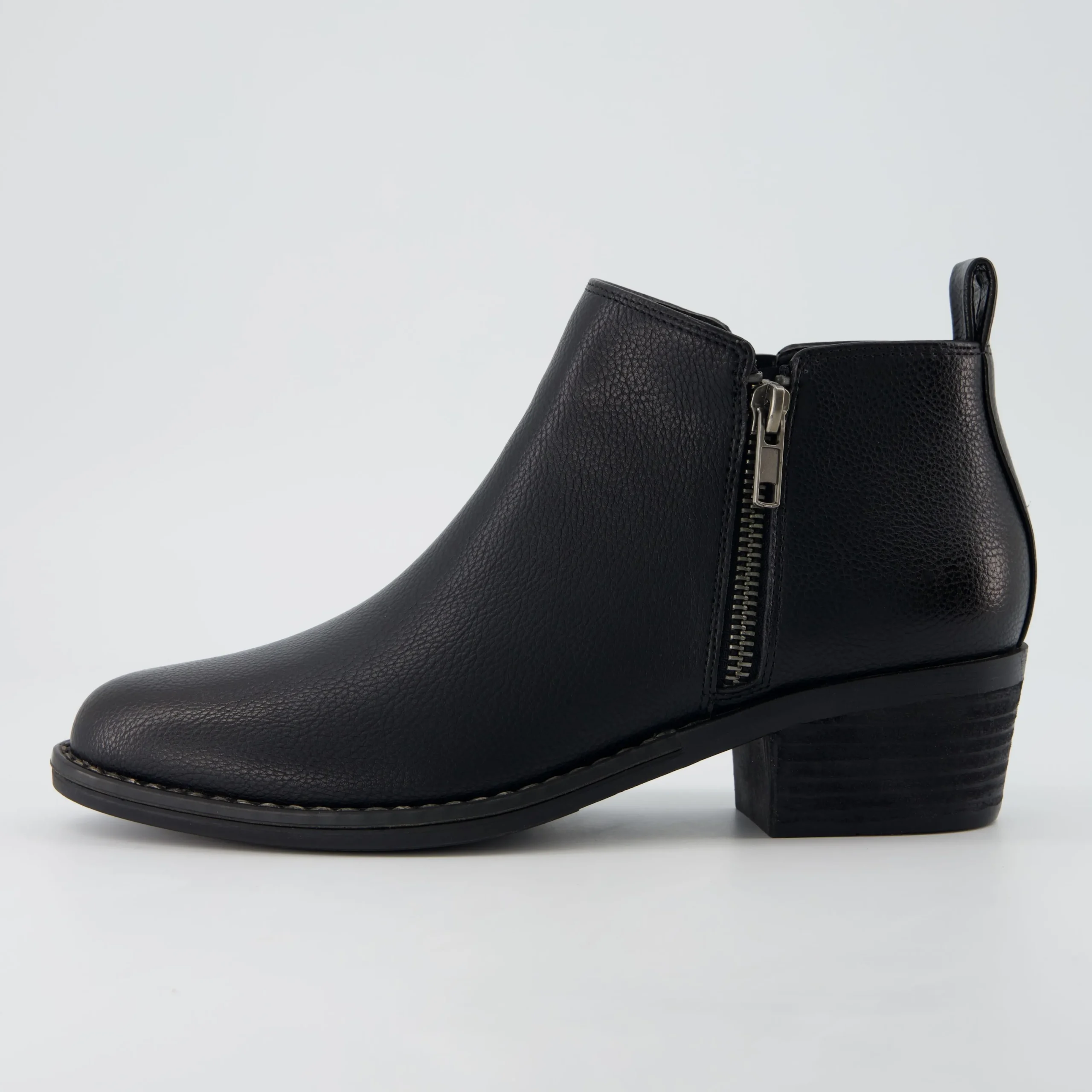 Booties>Cushionaire Taco Ankle Boot