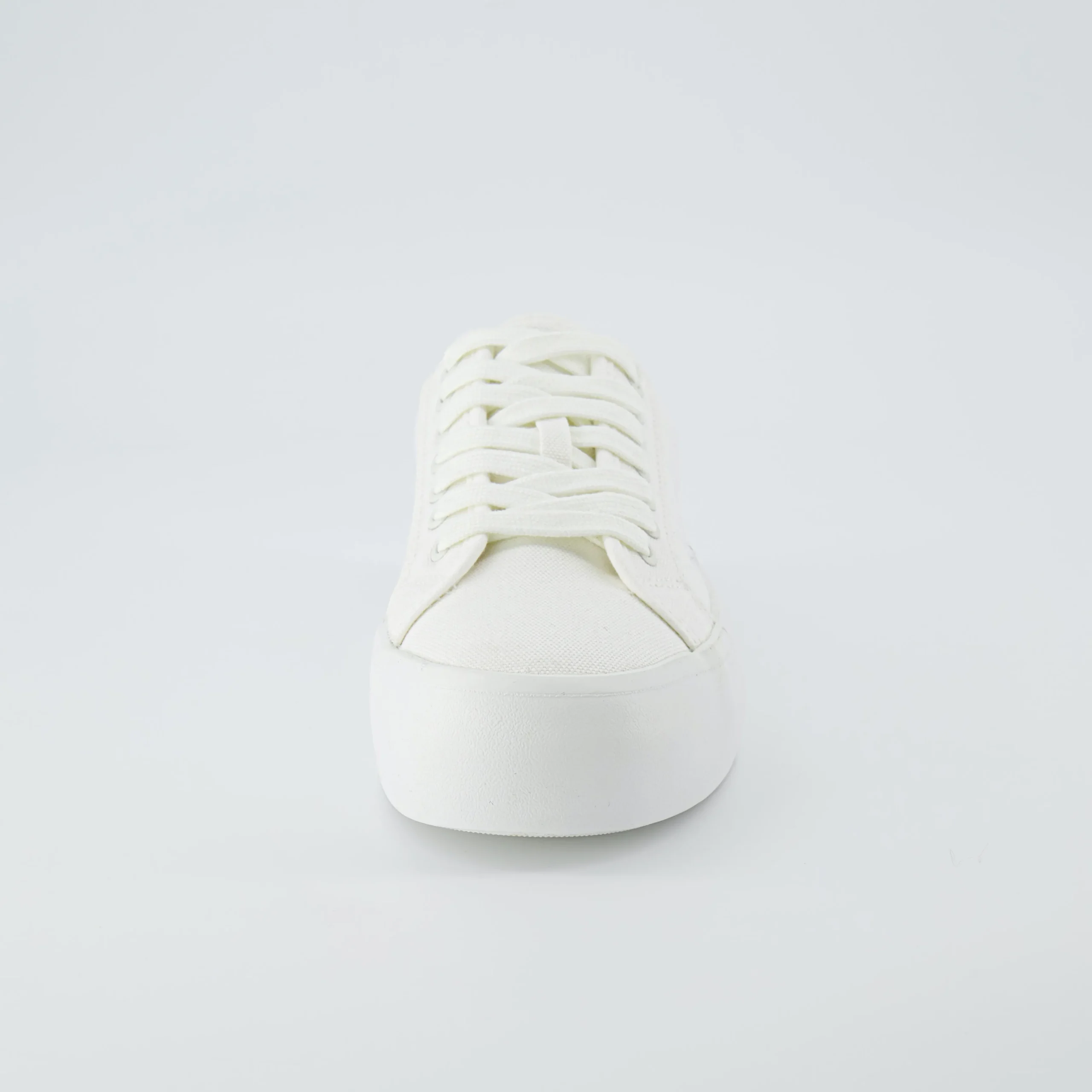 Fashion Sneakers | Sneakers>Cushionaire Tag Low Top Canvas Sneaker