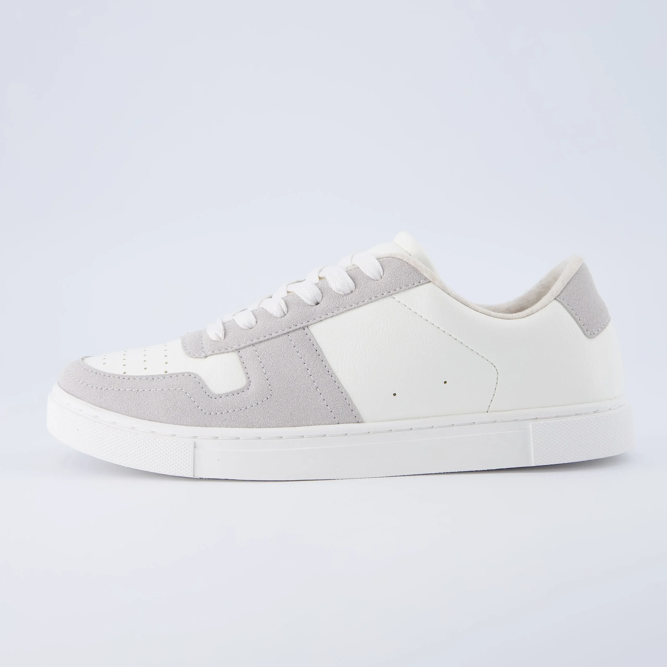 Fashion Sneakers | Sneakers>Cushionaire Trophy Lace Up Sneaker White/Grey