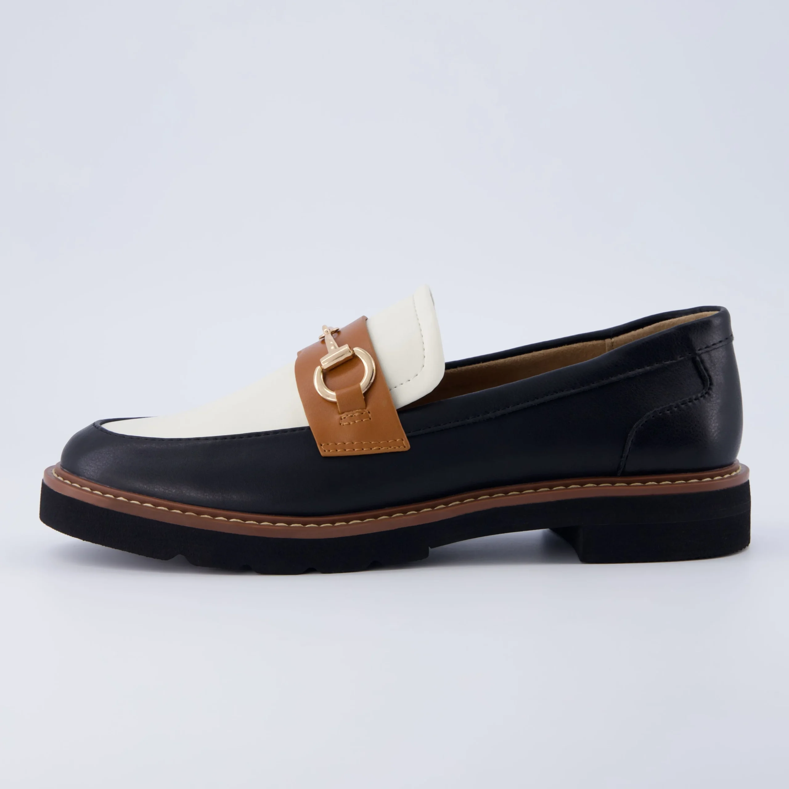Loafers | Casuals>Cushionaire Verve Slip On Loafer Black/White
