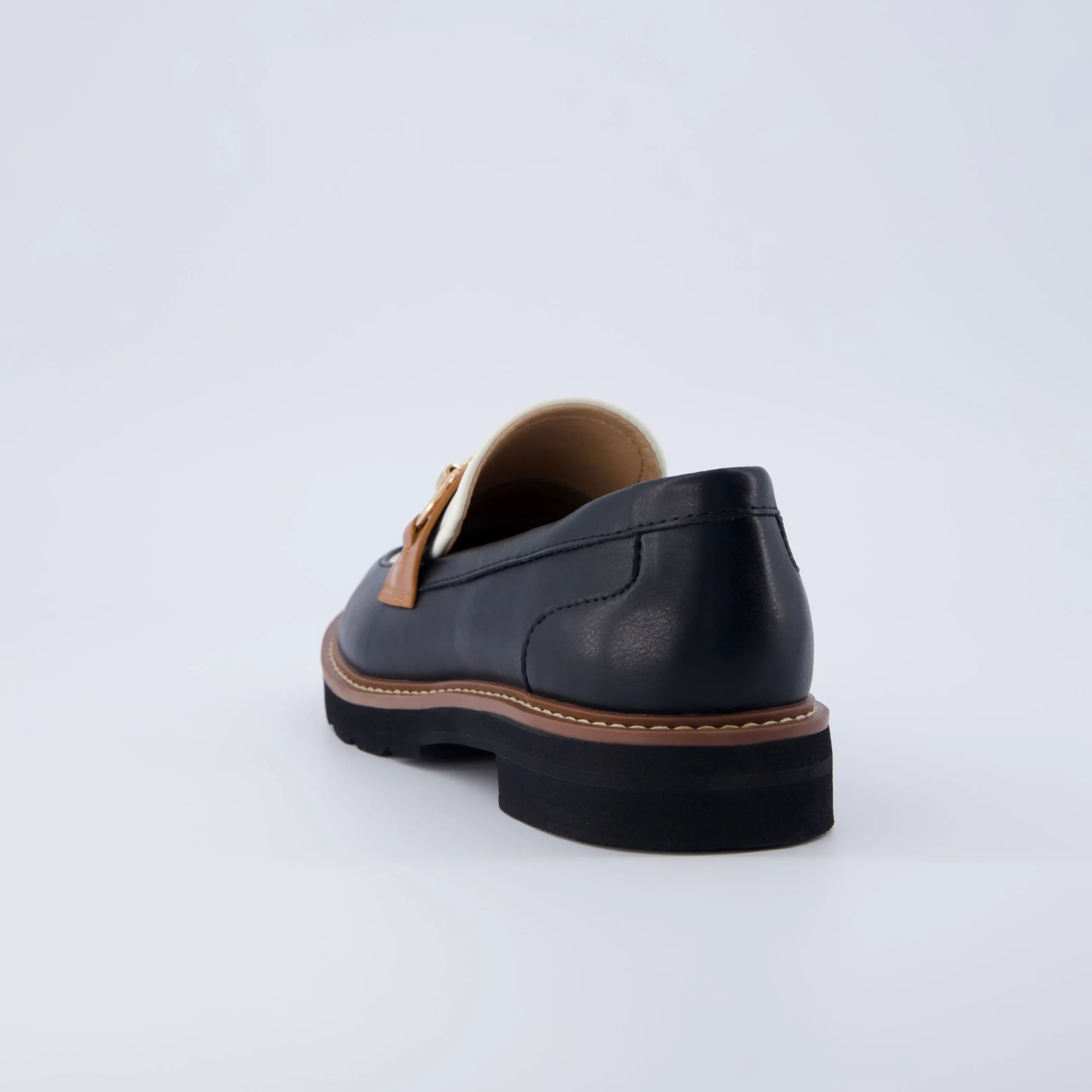 Loafers | Casuals>Cushionaire Verve Slip On Loafer Black/White