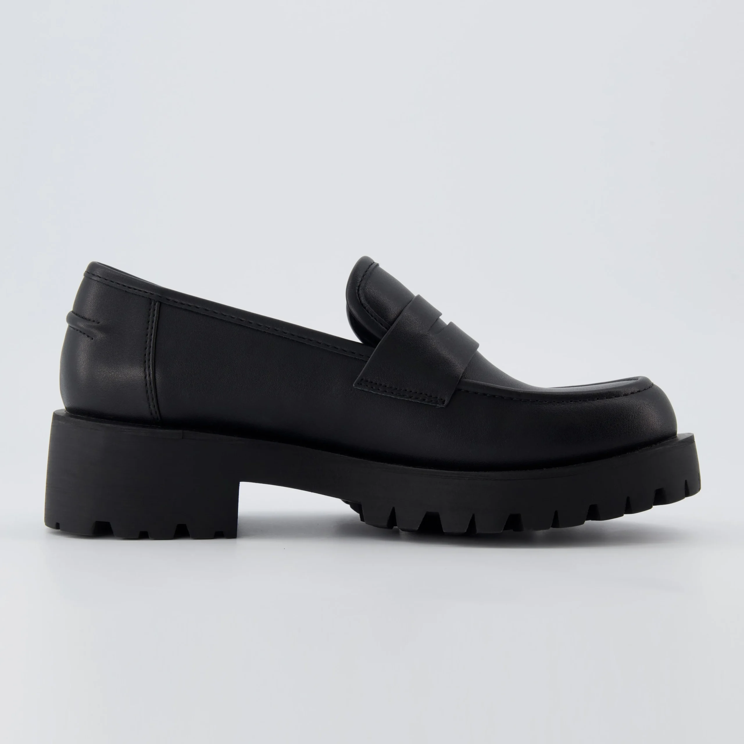 Loafers | Casuals>Cushionaire Wonder Lug Sole Loafer